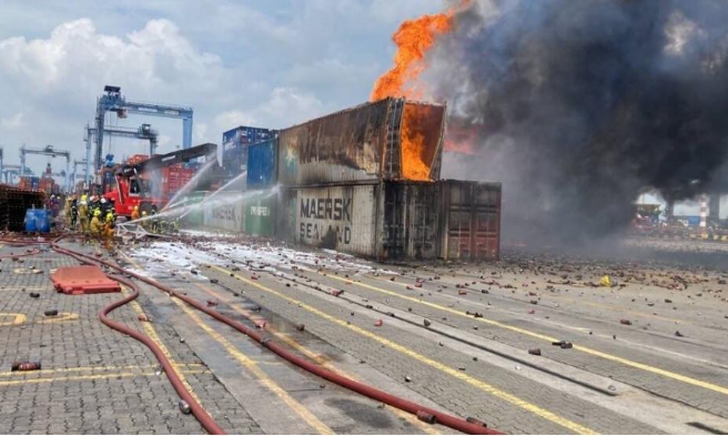 Northport (Malaysia) Bhd集装箱区发生火灾